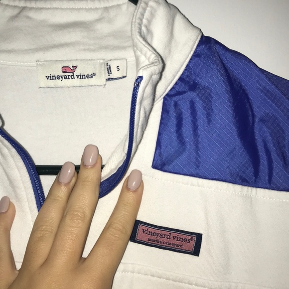 Vineyard Vines Pullover - Picture 3 of 4
